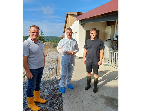 Gruppenbild landwirtschaftlicher Betrieb Mugele